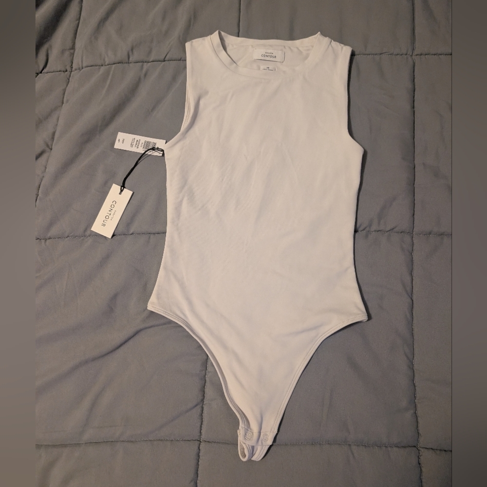 Aritzia Contour Muscle Bodysuit